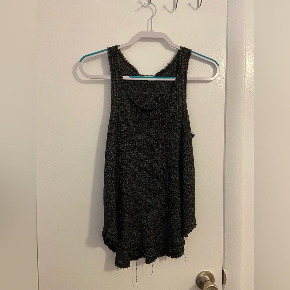 BKE High Low Hem V-Neck Tank Top